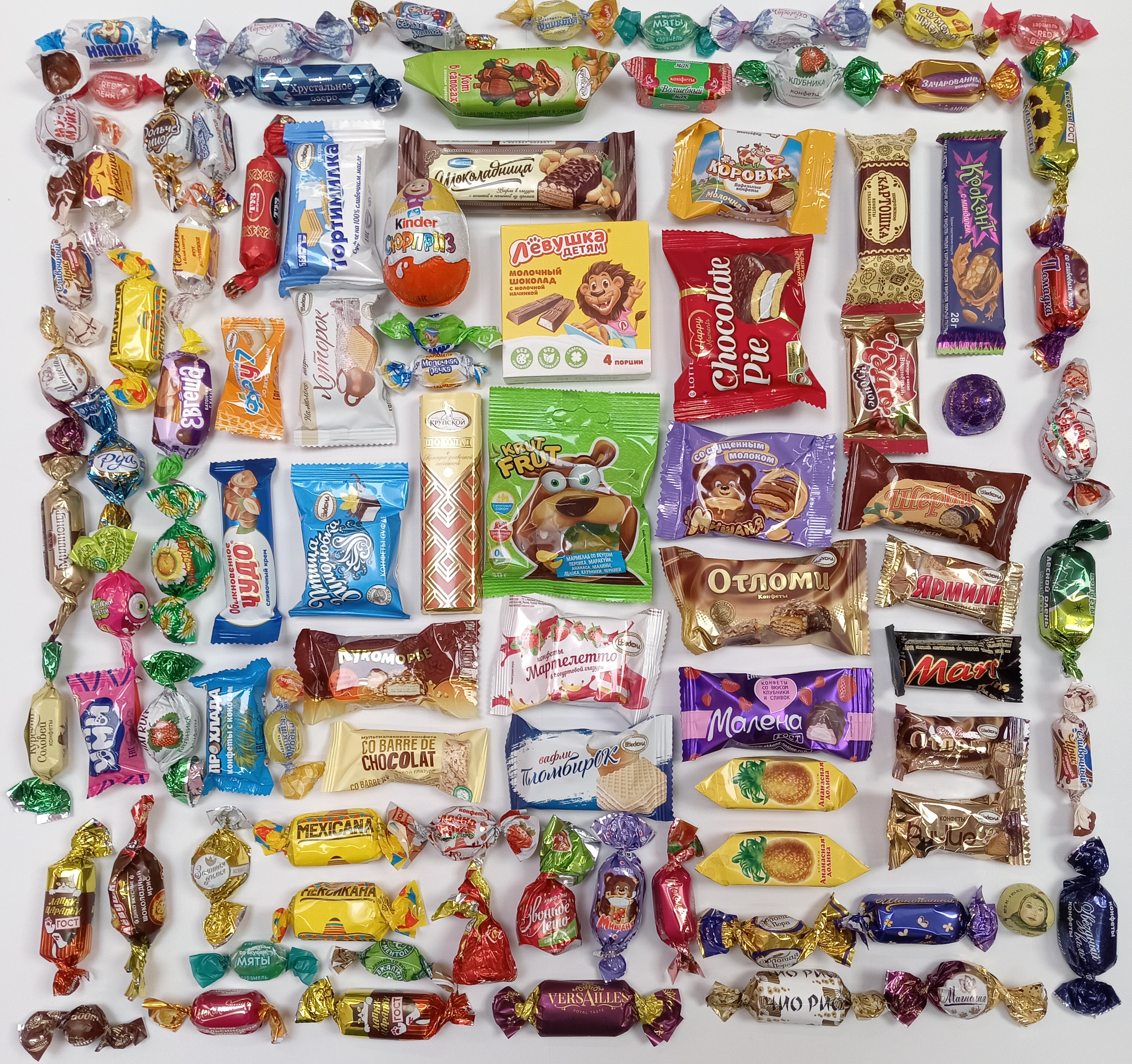 Набор кондитерский 1,5 кг (картонная упаковка в подарок)